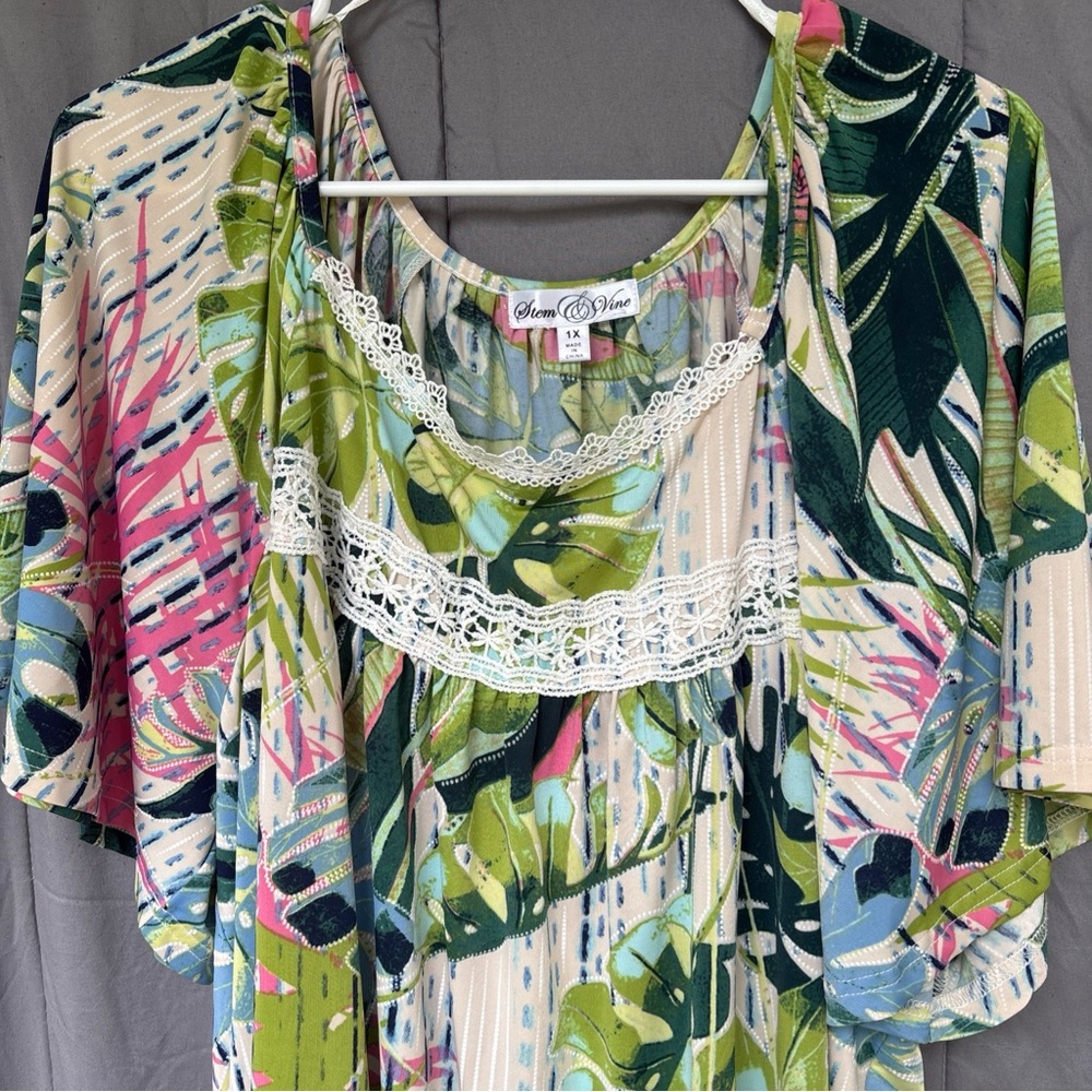 Green and Pink Ruffled Tunic - Picture 2 of 10